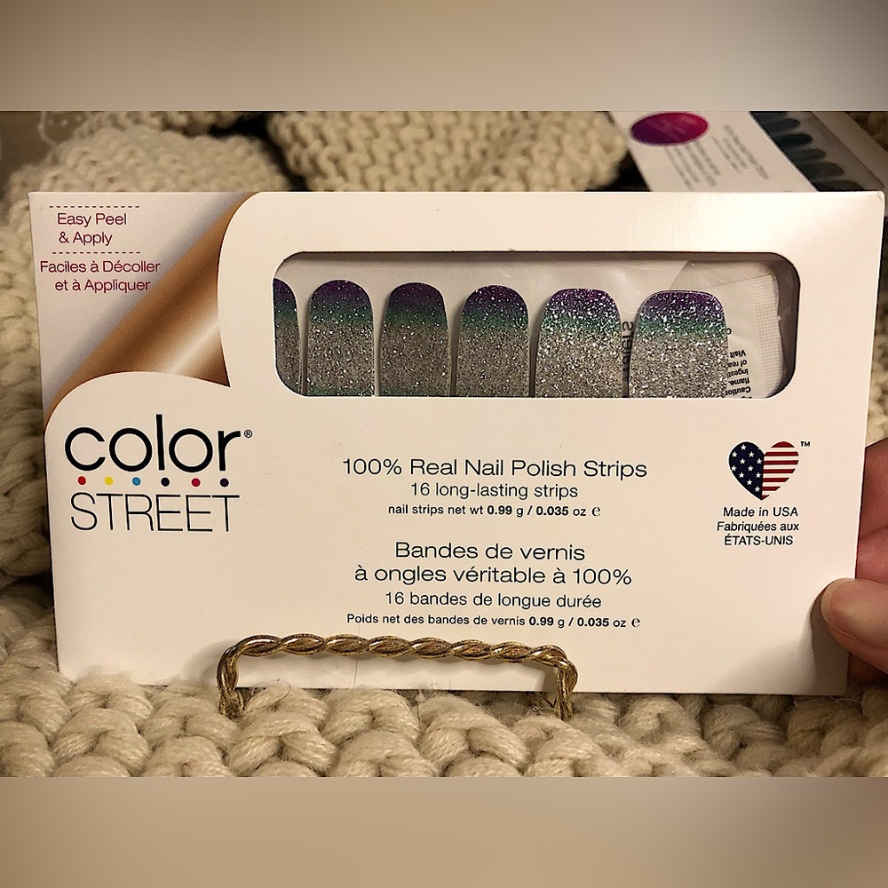 COLOR STREET Glitter Nail Strips